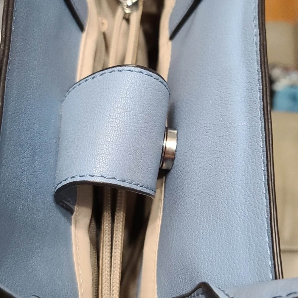 Nine‎ West Purse Faux Blue Leather 3 Compartments Handles/Strap 13x11